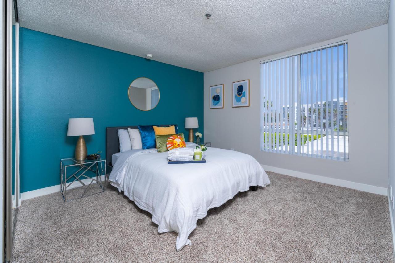 Universal Studios 8 Min Drive Two Bedroom Apartment With Free Parking Λος Άντζελες Εξωτερικό φωτογραφία