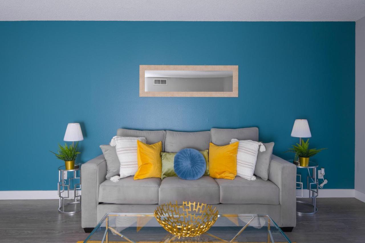 Universal Studios 8 Min Drive Two Bedroom Apartment With Free Parking Λος Άντζελες Εξωτερικό φωτογραφία
