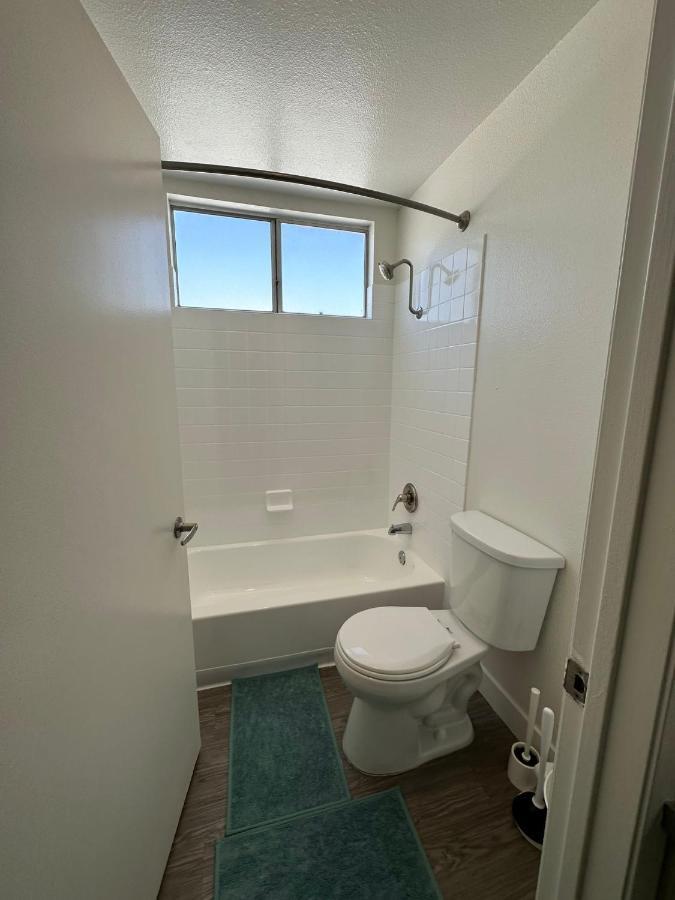 Universal Studios 8 Min Drive Two Bedroom Apartment With Free Parking Λος Άντζελες Εξωτερικό φωτογραφία